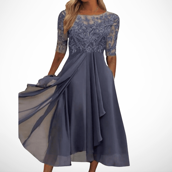 The Spark | Léa Lace Elegance Dress