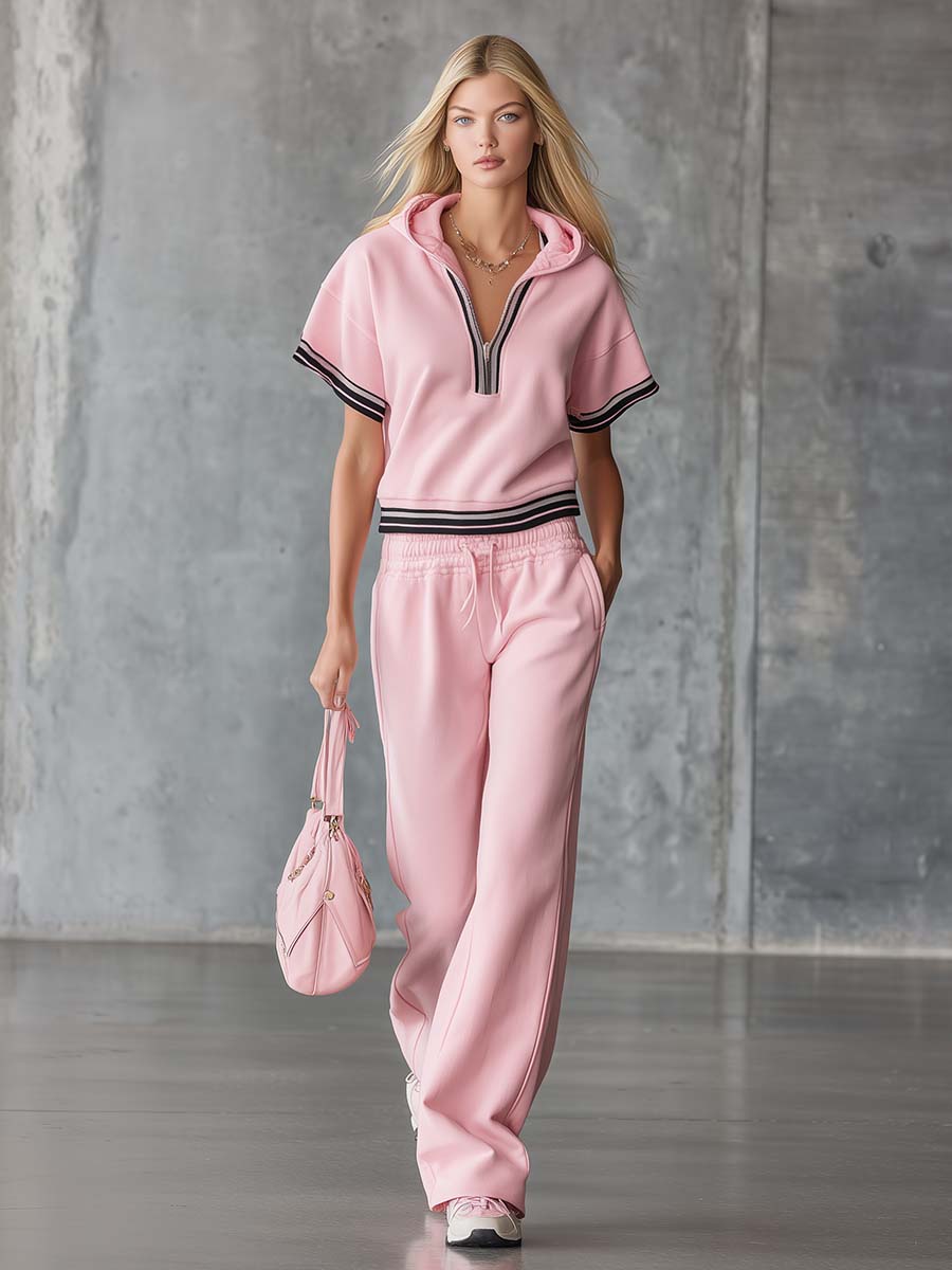 Kamila – sporty set with hood