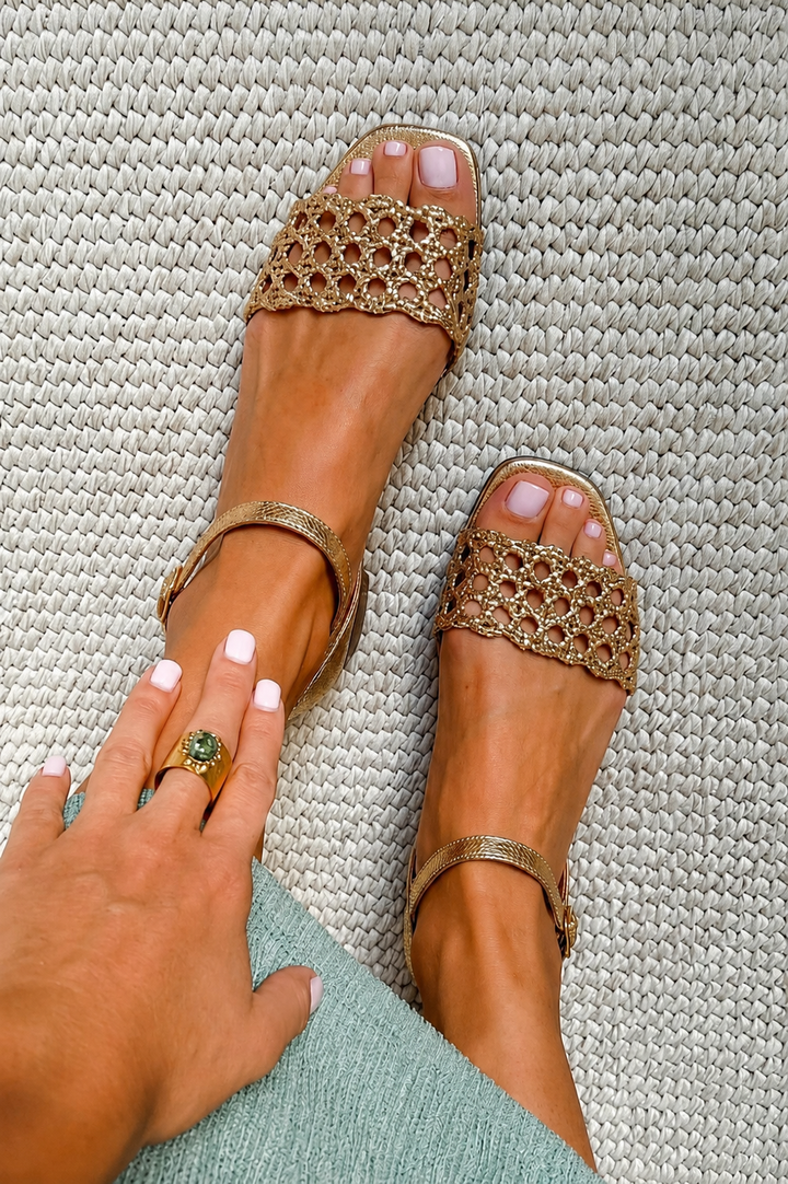 Aurora | Golden Sandals Enchantment of Summer