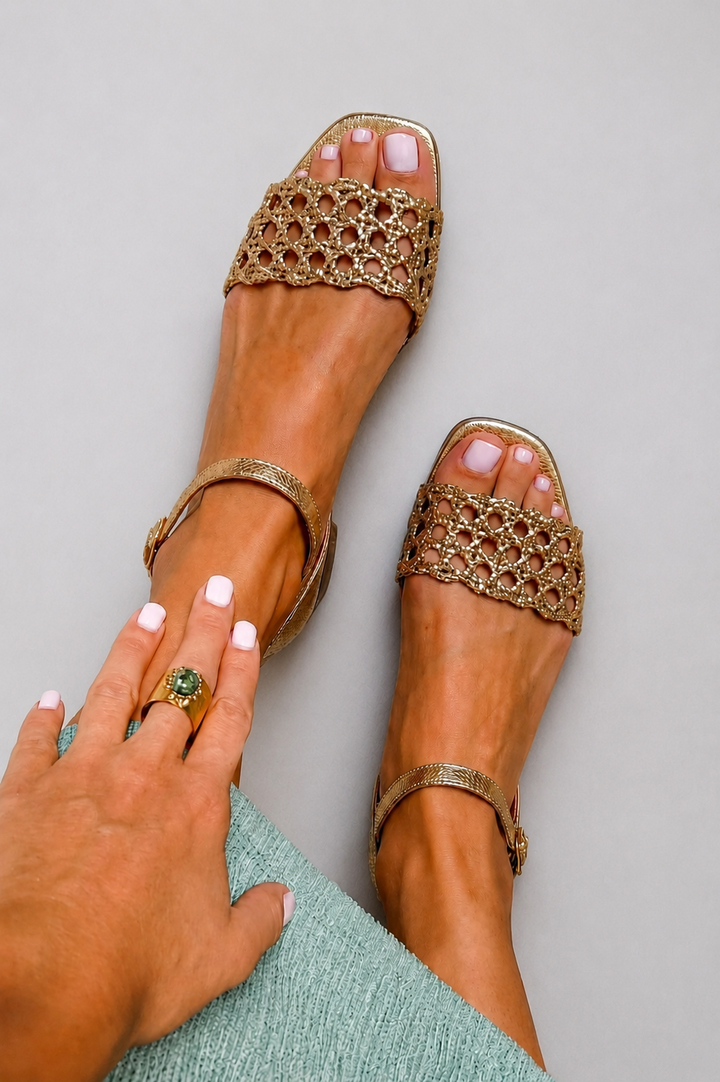 Aurora | Golden Sandals Enchantment of Summer