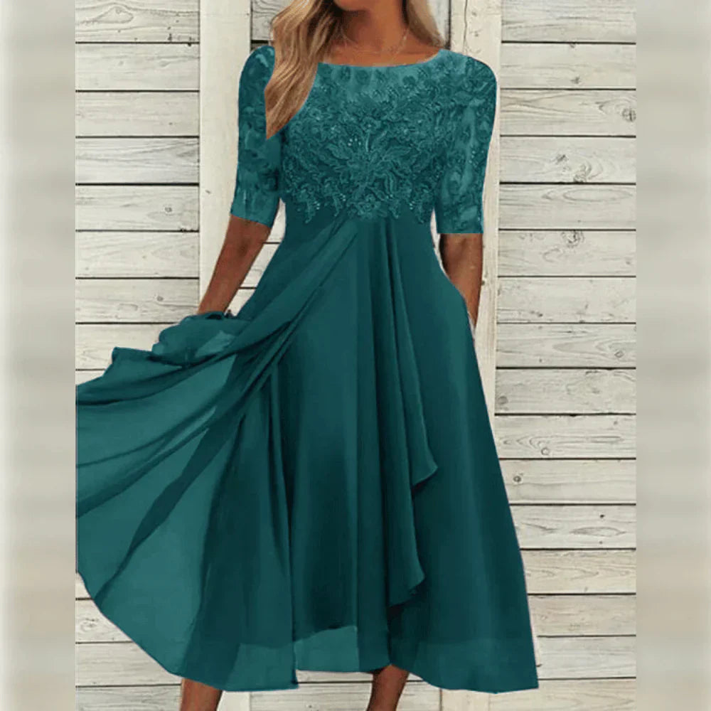 The Spark | Léa Lace Elegance Dress