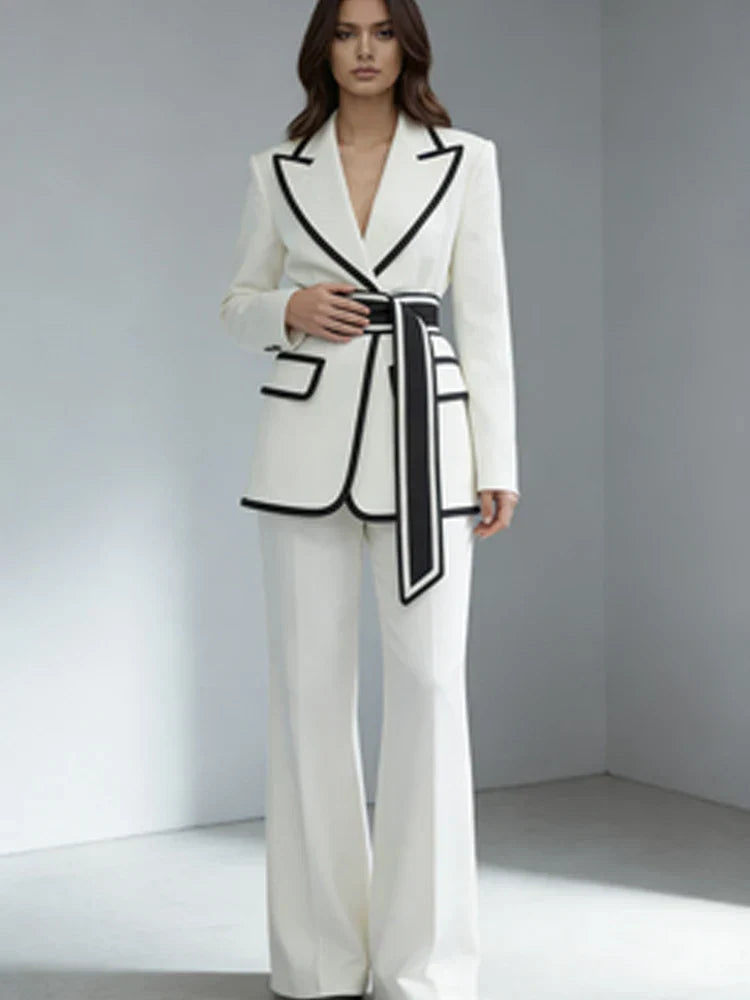 Giovanna – stylish women's outfit for the office
