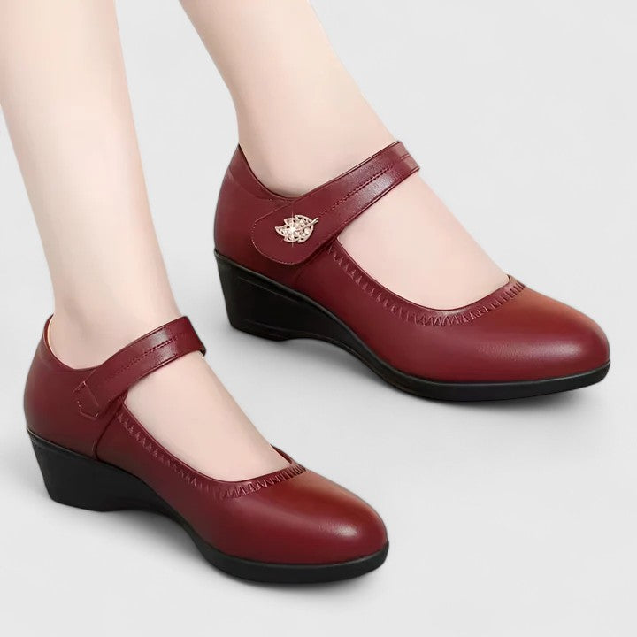Daleyandra | Comfort-Oriented Orthopedic Footwear