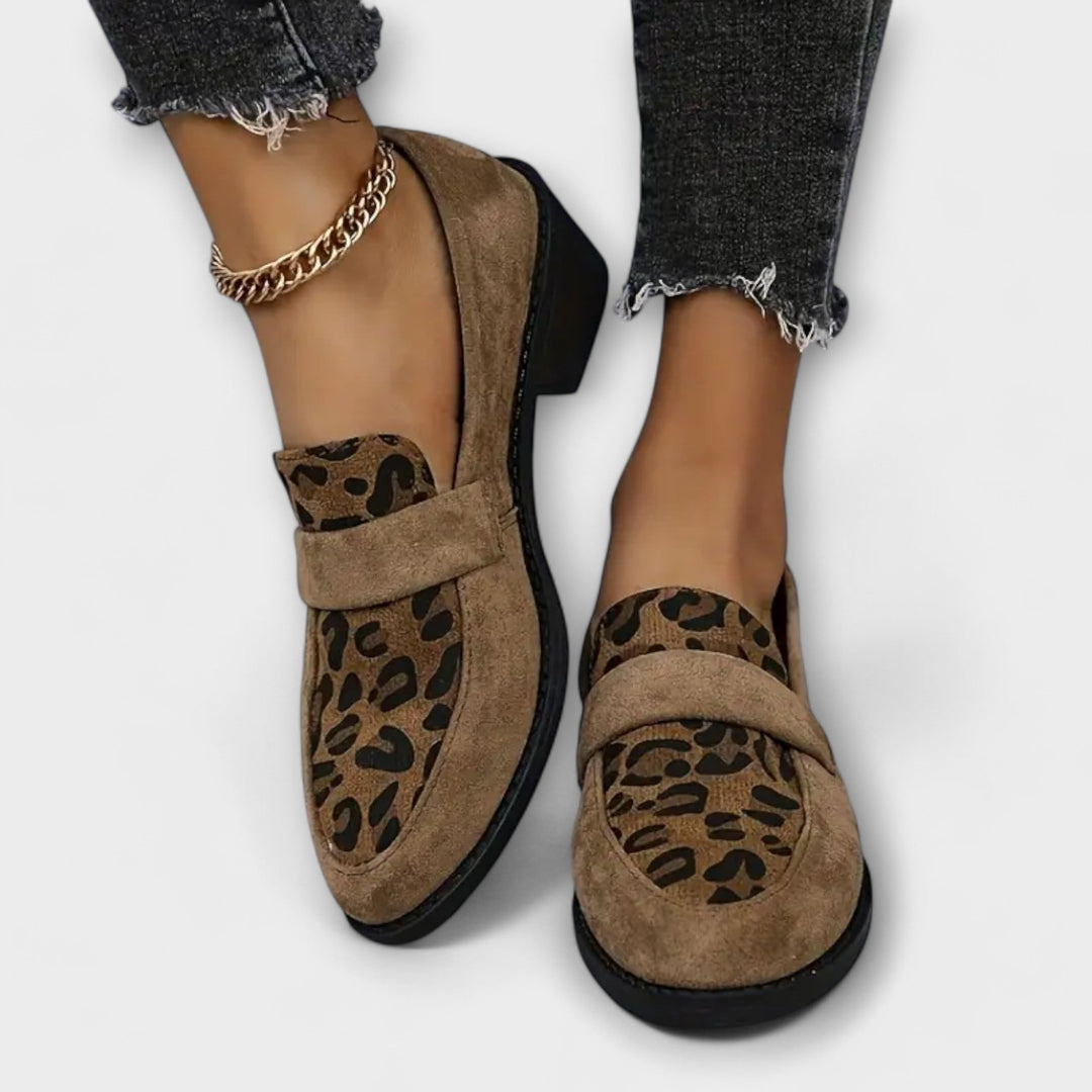 Aurora - Elegant women's shoes in leopard print