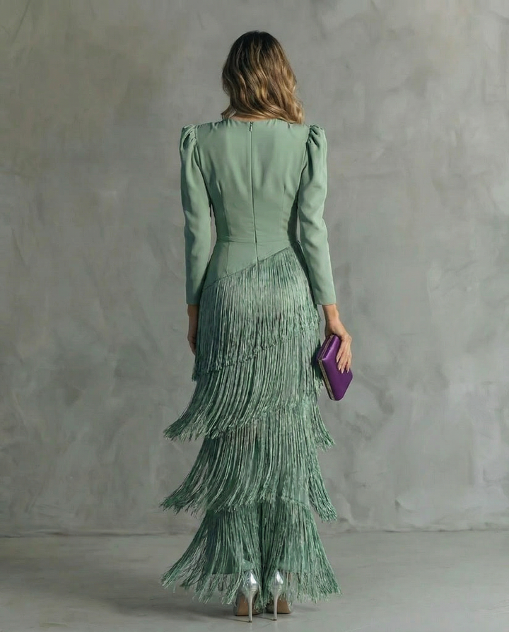 Chiara | Elegantes Kleid mit Fransenärmeln