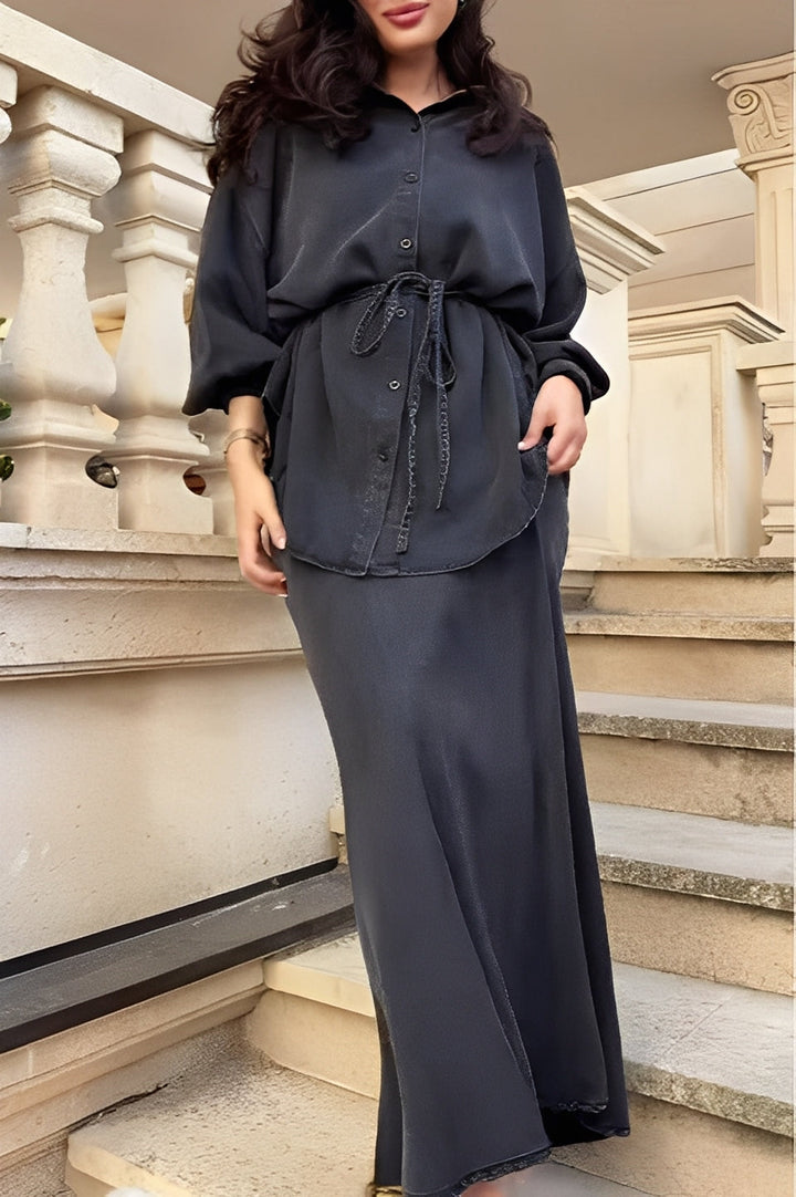 Radomira – set of a knotted blouse